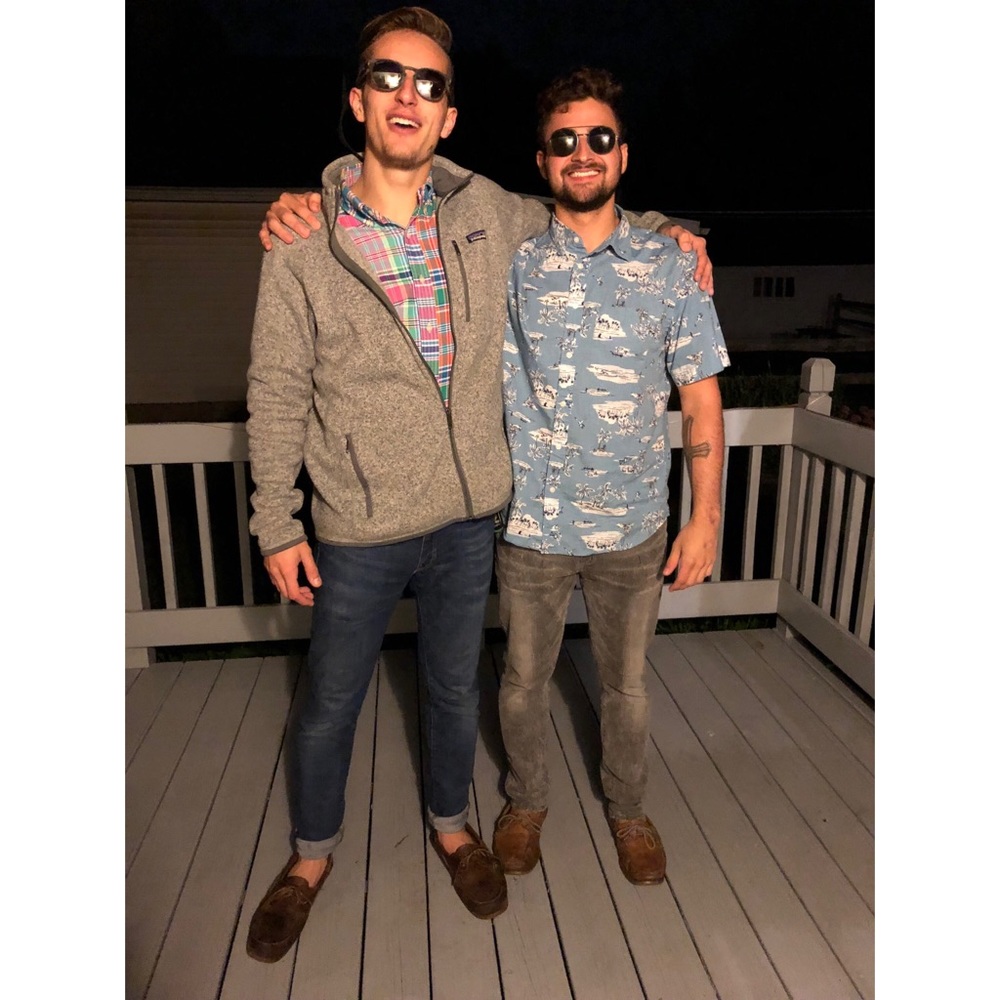 Meet your Posher, Maxwell